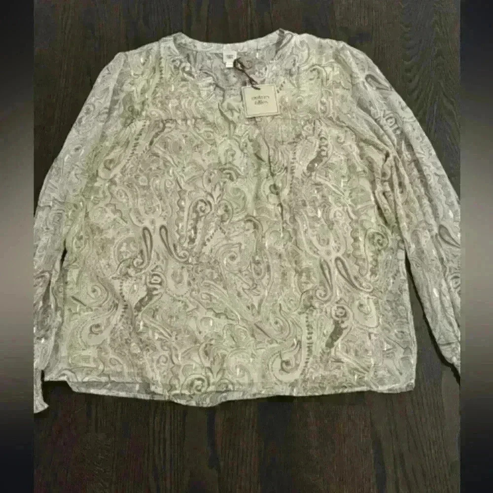 NWT women’s blouse gold design size XL